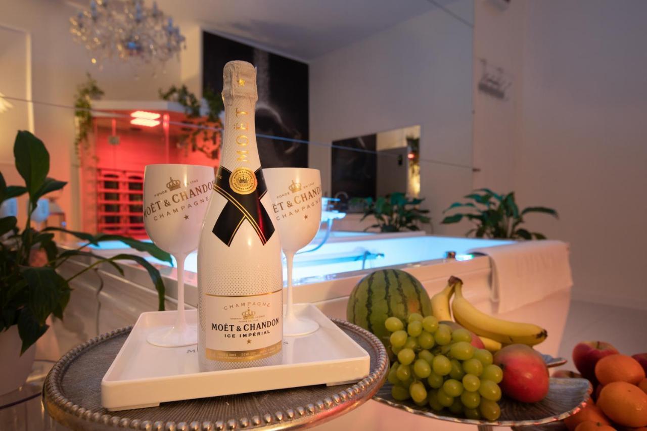 Apartament Sensual Sauna&Jacuzzi Poznan Stare Miasto Eksteriør billede